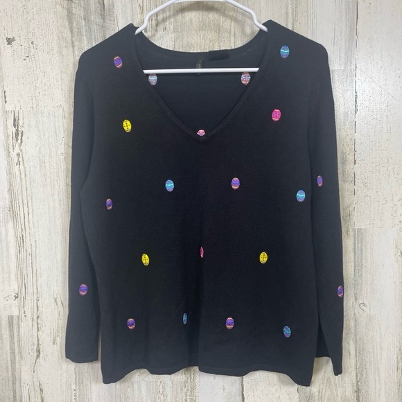 ETOILE Sweater Size  Medium Black V-Neck Pullover Embroidered Easter Egg Festive - Picture 1 of 5
